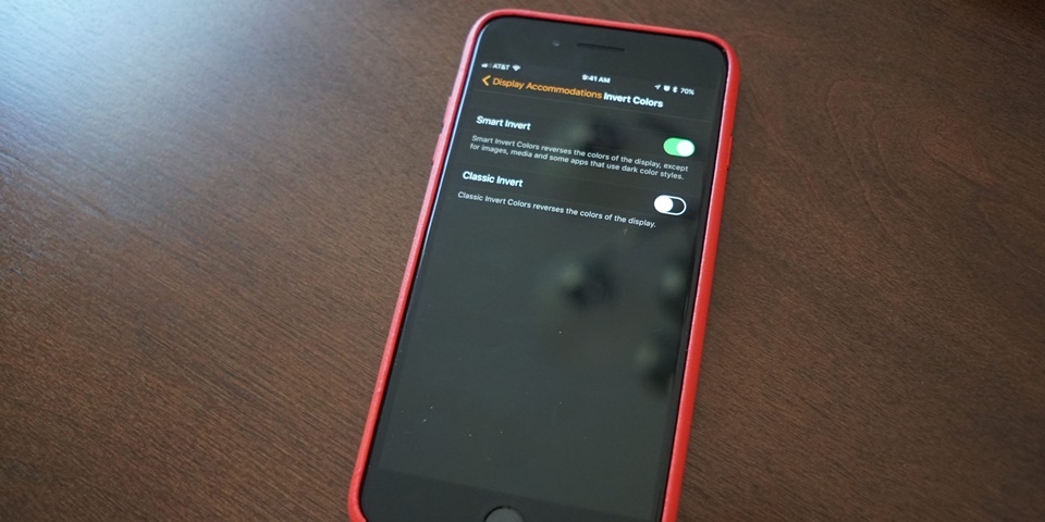Tính năng Dark Mode trên iOS 11 là gì? Tính năng Dark Mode trên iOS 11 là gì?