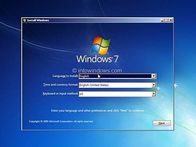 Màn hình cài đặt Win 7 từ USB