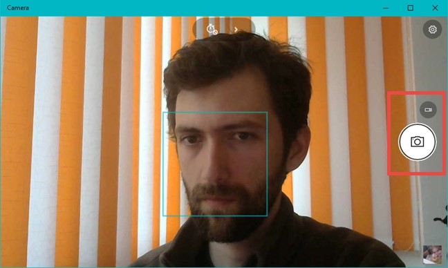 Chụp ảnh bằng camera laptop Win 10