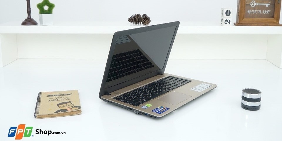 Chiếc laptop core i5 Asus X541UV-XX143D Chiếc laptop core i5 Asus X541UV-XX143D