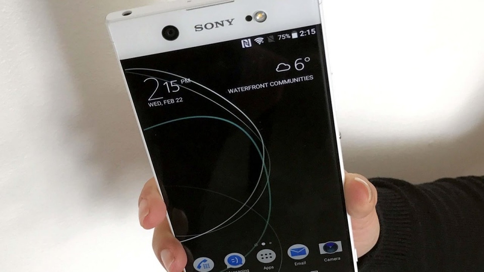 Camera sau có độ phân giải cực khủng cùng cảm biến Exmor RS