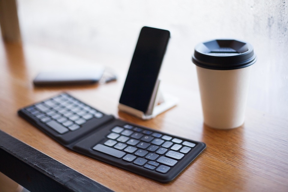 Ban phím máy tính để bàn cho người di chuyển nhiều