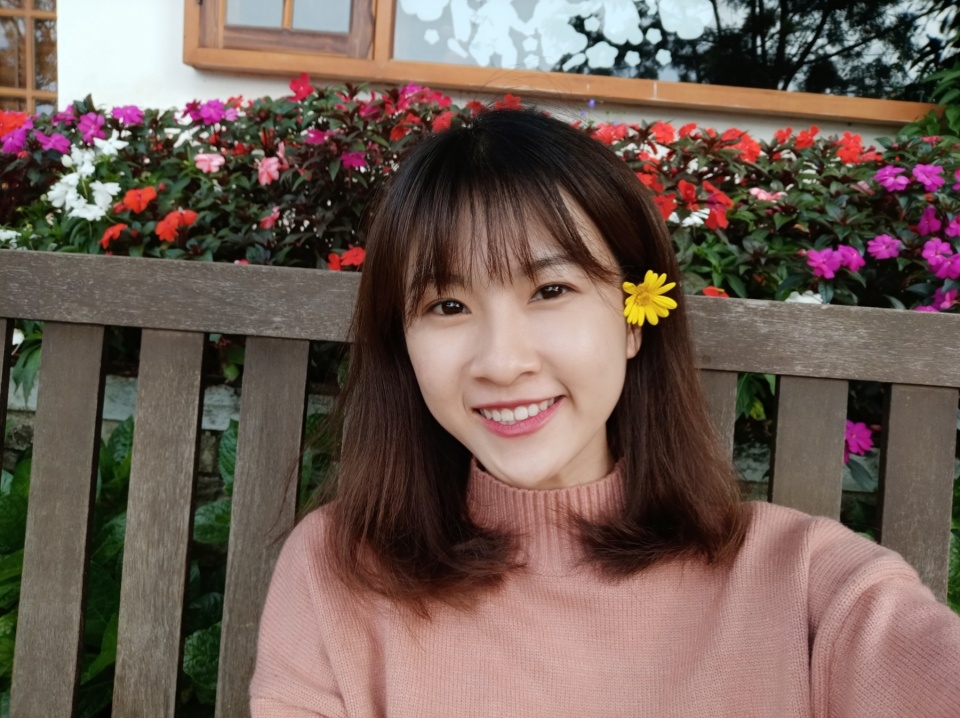 Selfie OPPO F5 - Ảnh 5 Selfie OPPO F5 - Ảnh 5