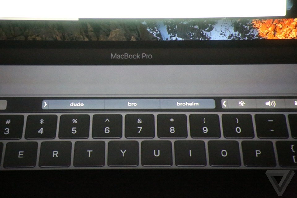 Touch Bar của Macbook Pro mới 11