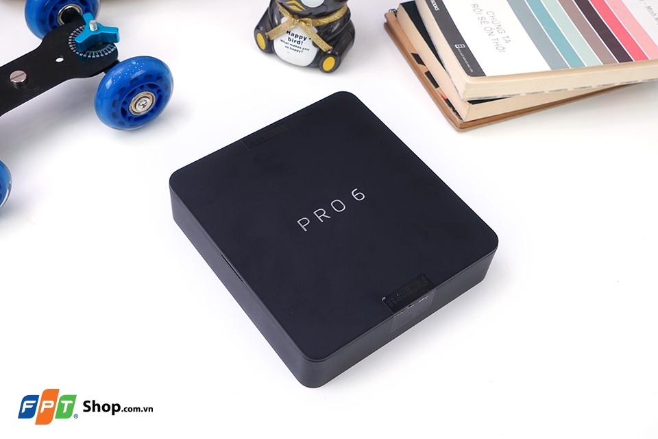 Hộp đựng Meizu Pro 6 sang trọng với màu đen chủ đạo