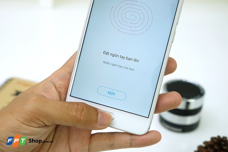 Phím home của Meizu U20 được tính hợp nhiều tính năng hữu ích Phím home của Meizu U20 được tính hợp nhiều tính năng hữu ích