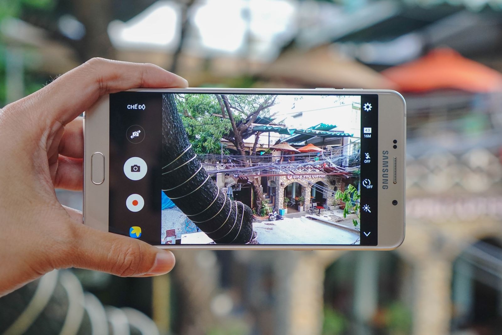 A9 Pro cho thời lượng pin tuyệt vời để bạn vi vu sáng tác ảnh