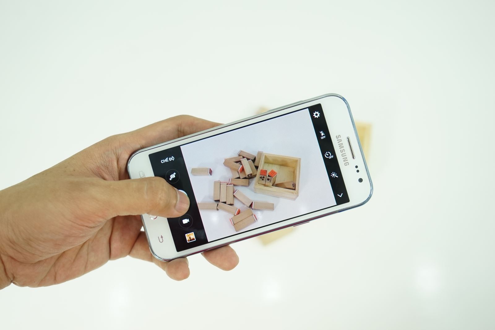 Samsung Galaxy J2