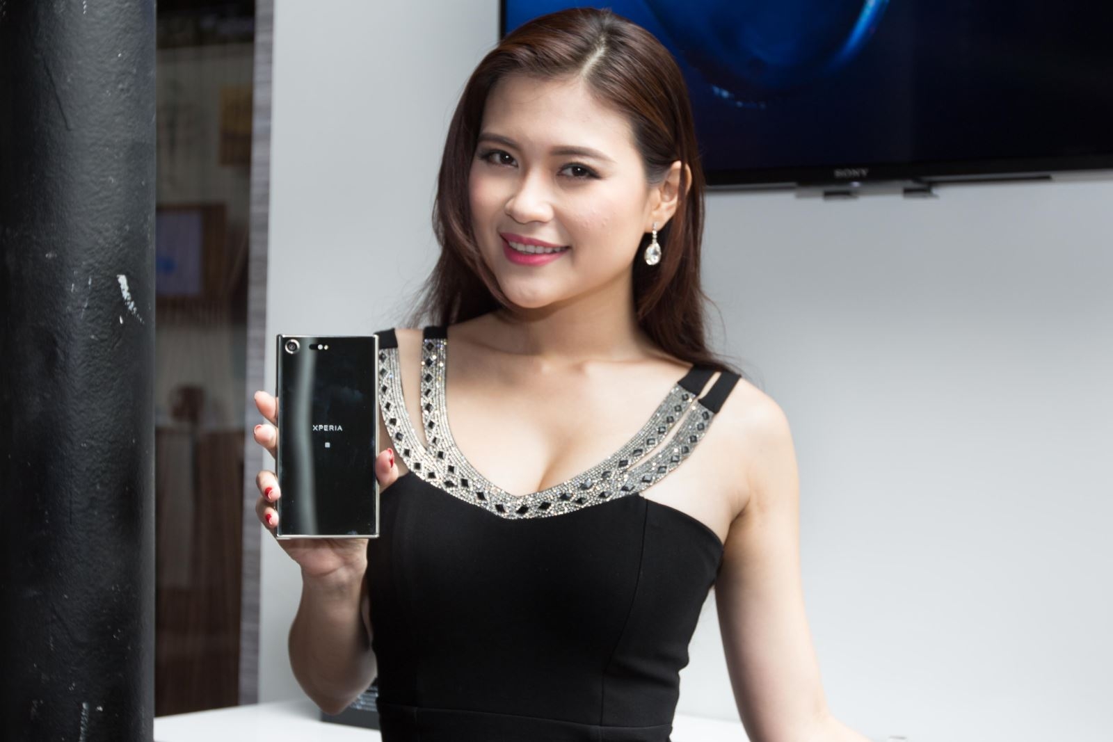 XZ Premium chinh thức ra mắt tại Việt Nam XZ Premium chinh thức ra mắt tại Việt Nam