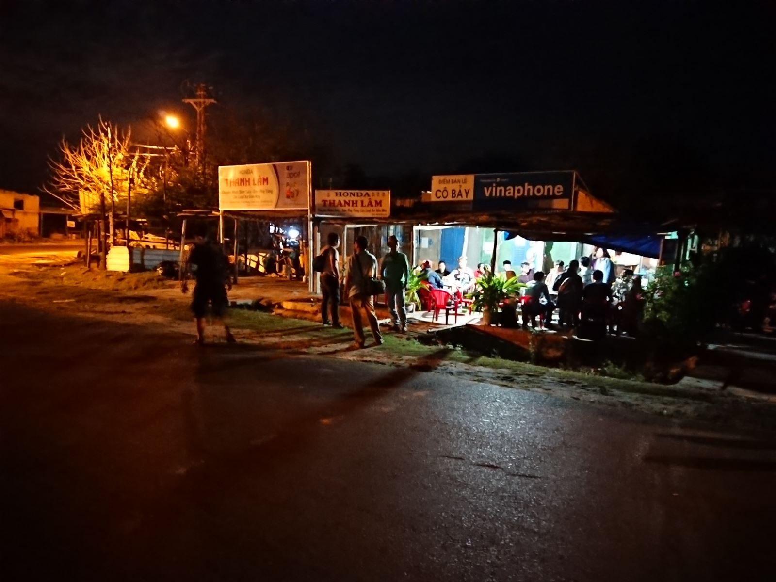 So sánh camera giữa Xperia XZ Premium và HTC U11
