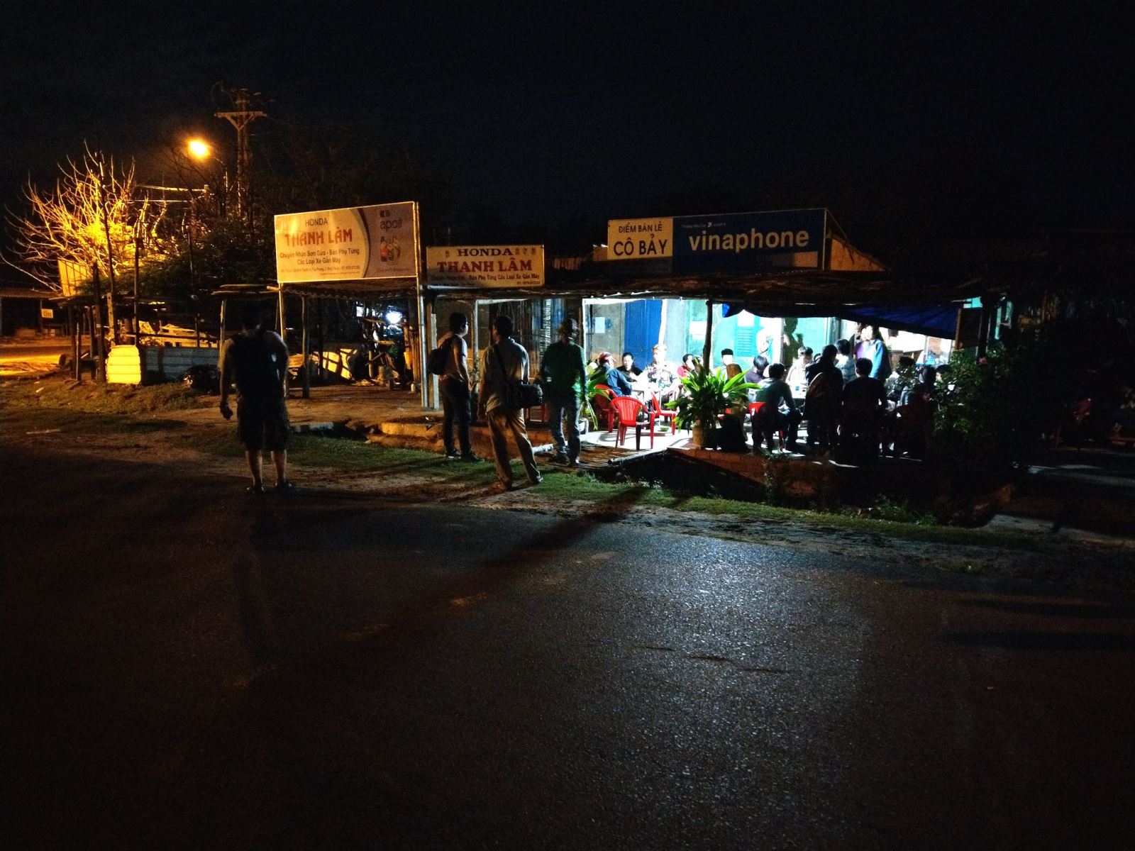 So sánh camera giữa Xperia XZ Premium và HTC U11