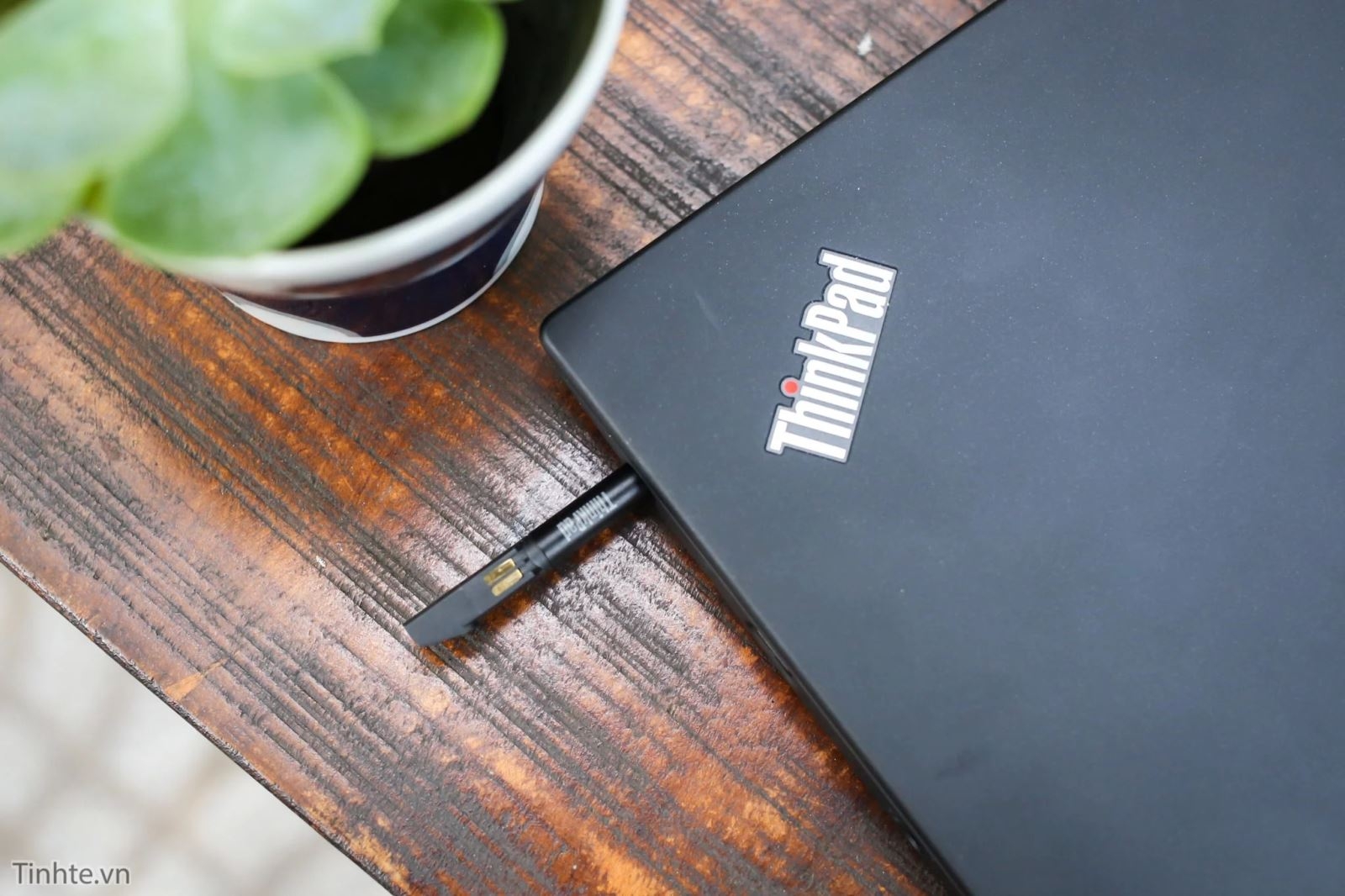 Laptop Thinkpad X1 Yoga (2017) siêu cao cấp Laptop Thinkpad X1 Yoga (2017) siêu cao cấp
