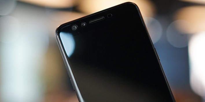 Cách để chụp selfie đẹp không khó như bạn đang nghĩ Cách để chụp selfie đẹp không khó như bạn đang nghĩ