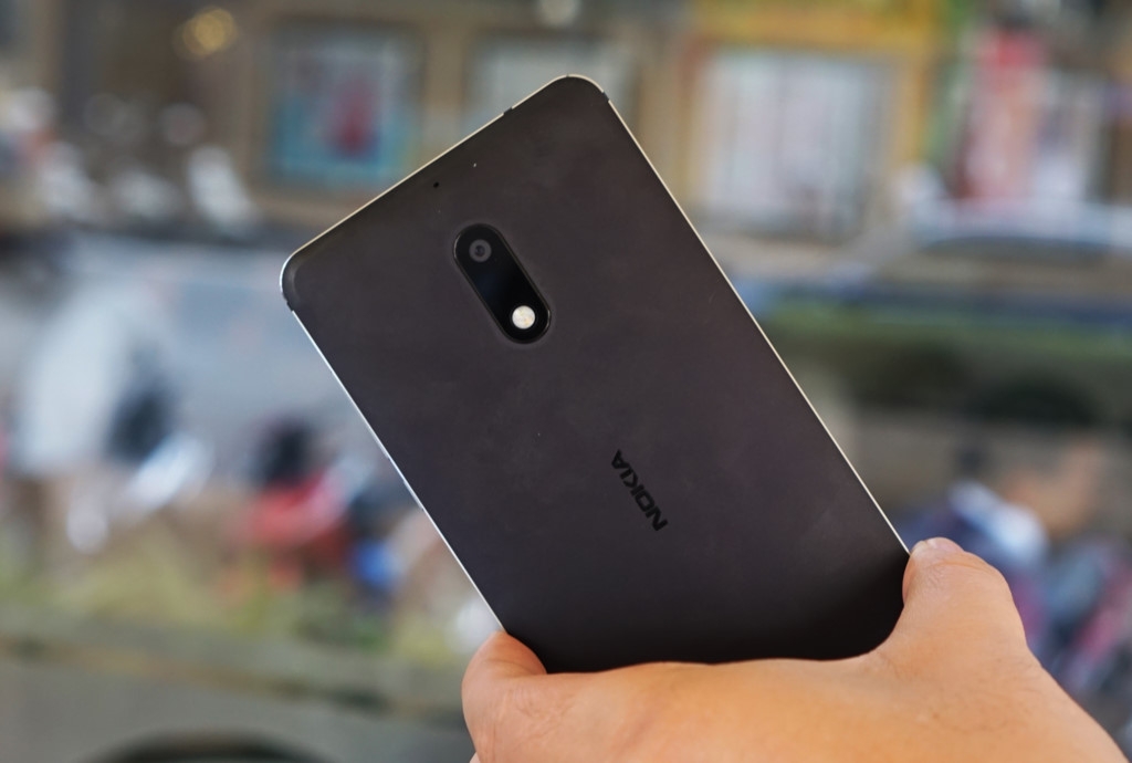 Bộ 3 smartphone Nokia: Vẫn còn đâu đó sự thân quen