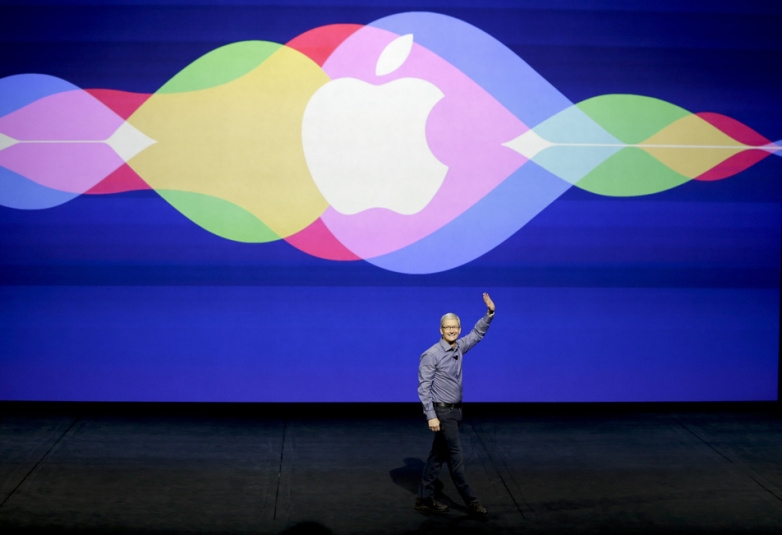 Tim Cook: trợ lí ảo trên smartphone phải hữu dụng Tim Cook: trợ lí ảo trên smartphone phải hữu dụng