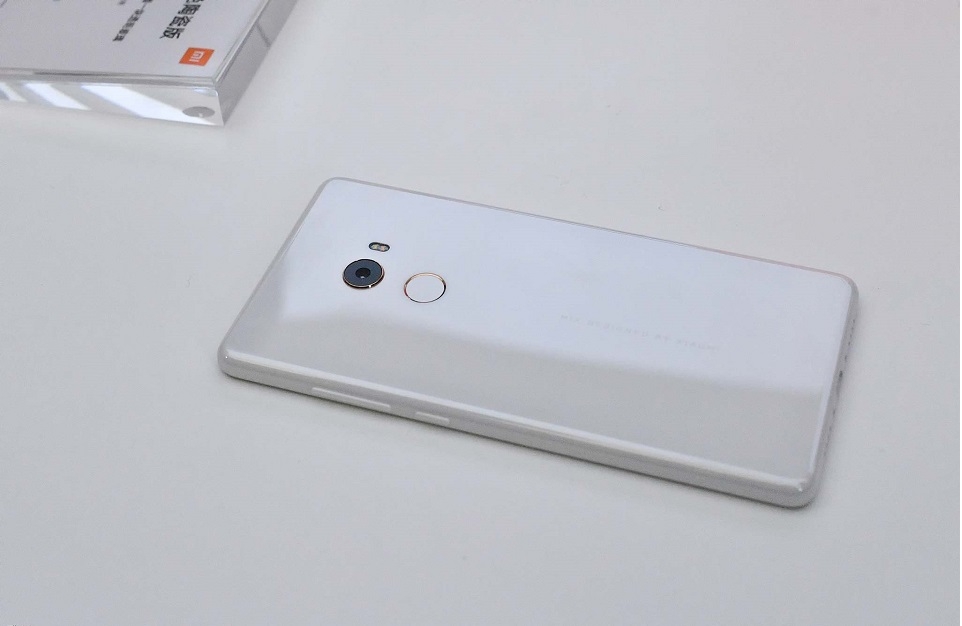 Xiaomi Mi mix 2 khác gì so với Xiaomi Mix trước kia? Xiaomi Mi mix 2 khác gì so với Xiaomi Mix trước kia?