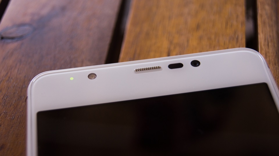 U Feel Go: RAM 3GB, pin 4.000mAh, có cảm biến vân tay U Feel Go: RAM 3GB, pin 4.000mAh, có cảm biến vân tay
