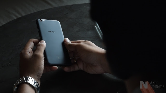 Vivo V5s vừa ra mắt: Vừa chơi game, vừa tự sướng tốt