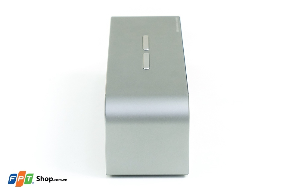 Trên tay loa Remax R8 - M8 mini: Đẹp, sang, âm sáng Trên tay loa Remax R8 - M8 mini: Đẹp, sang, âm sáng