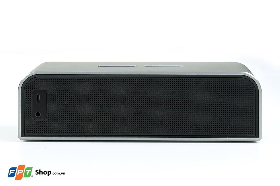 Trên tay loa Remax R8 - M8 mini: Đẹp, sang, âm sáng Trên tay loa Remax R8 - M8 mini: Đẹp, sang, âm sáng