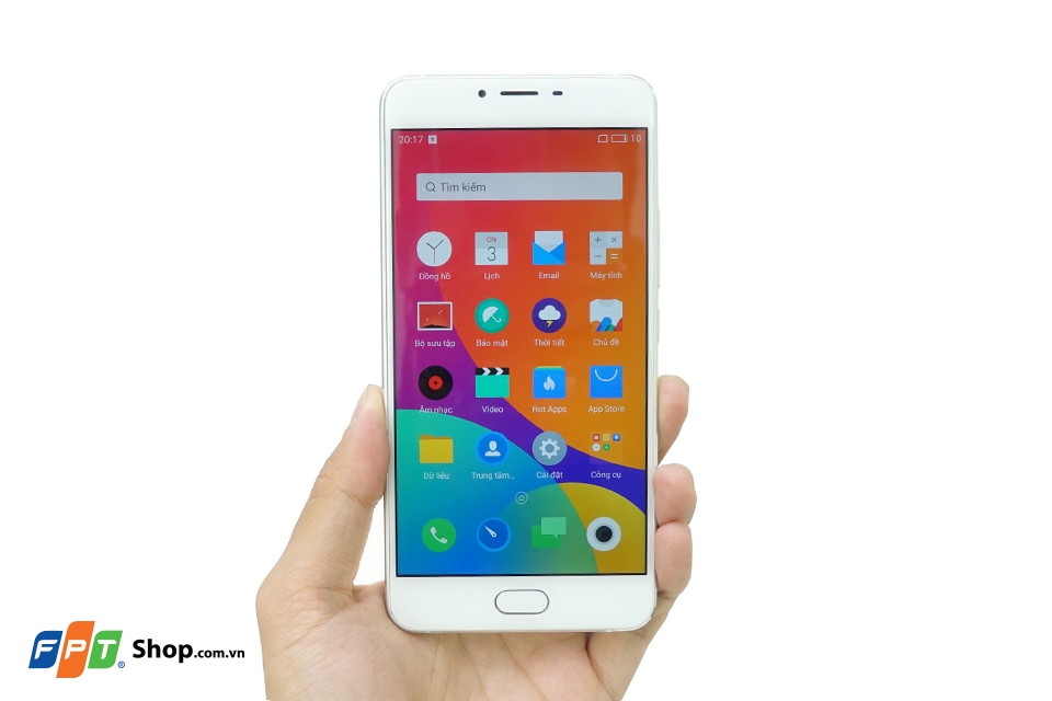 Cận cảnh Meizu U20: Đang có giá rẻ nhất hệ mặt trời Cận cảnh Meizu U20: Đang có giá rẻ nhất hệ mặt trời