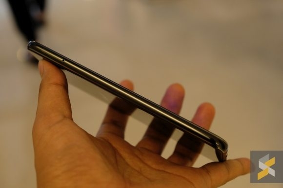 đánh giá sơ bộ Zenfone 4 và Zenfone 4 Pro