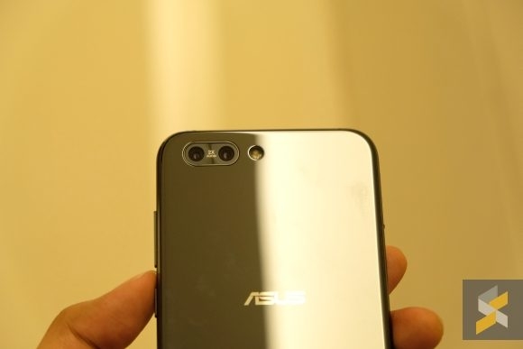 đánh giá sơ bộ Zenfone 4 và Zenfone 4 Pro