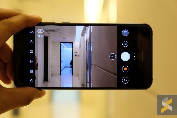 đánh giá sơ bộ Zenfone 4 và Zenfone 4 Pro