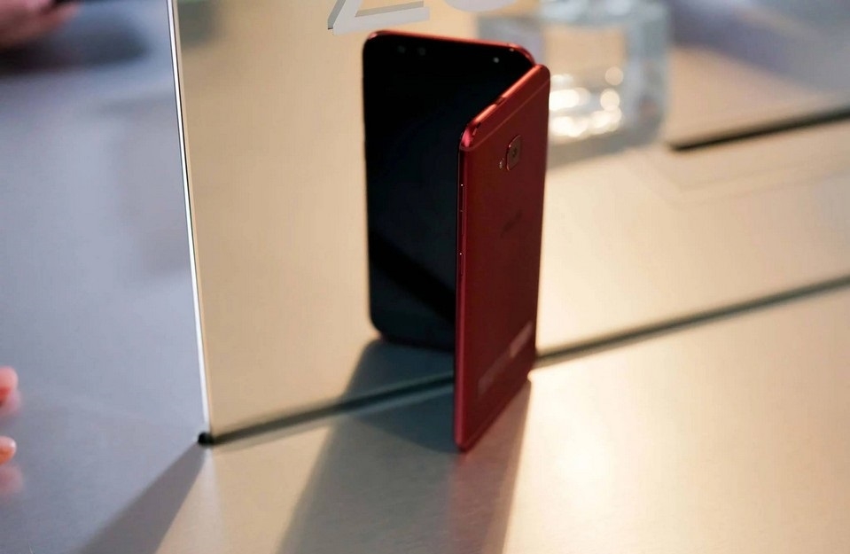Đánh giá Asus Zenfone 4 Selfie Pro Đánh giá Asus Zenfone 4 Selfie Pro