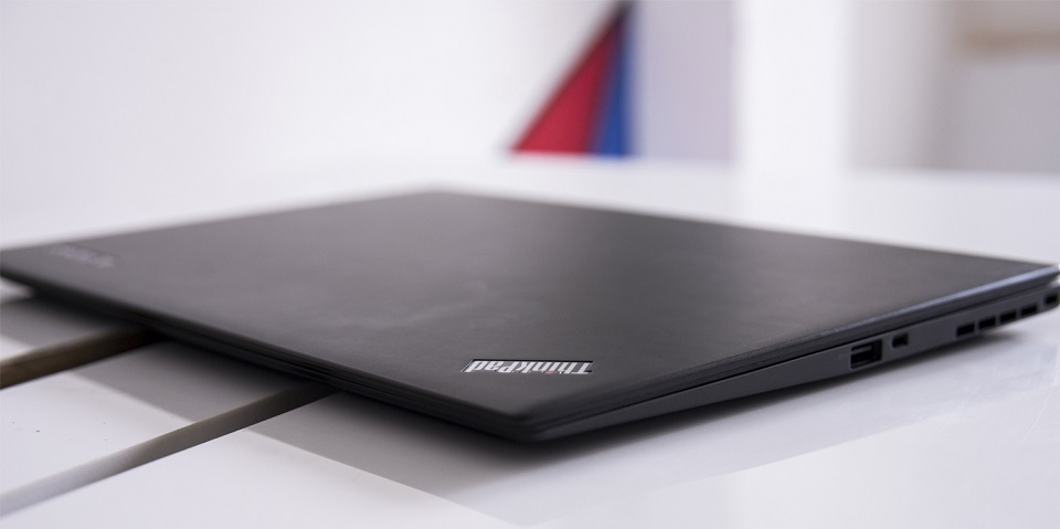 Laptop và câu chuyện có cần sạc 3 lần 8 tiếng?