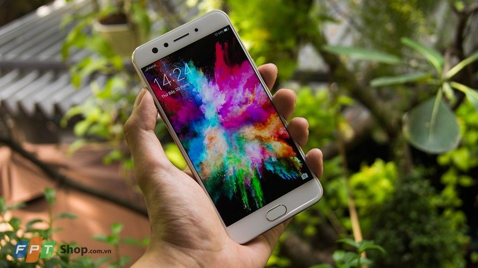 Camera selfie kép của Oppo F3 chưa phải là tất cả Camera selfie kép của Oppo F3 chưa phải là tất cả