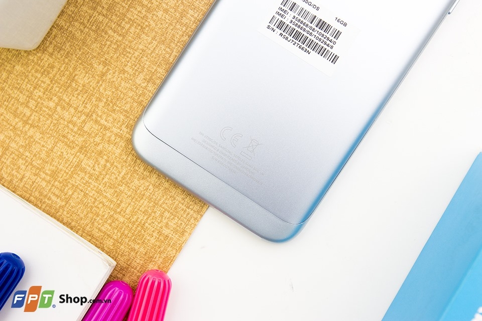 Samsung Galaxy J3 Pro vừa ra mắt gần đây có gì hay? Samsung Galaxy J3 Pro vừa ra mắt gần đây có gì hay?
