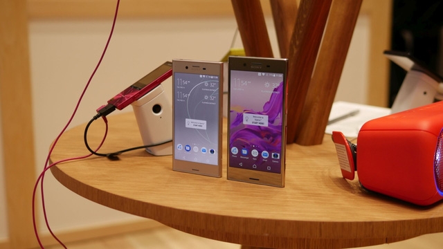 Xperia XZ Premium và XZs: Bạn sẽ chọn thiết bị nào? Xperia XZ Premium và XZs: Bạn sẽ chọn thiết bị nào?