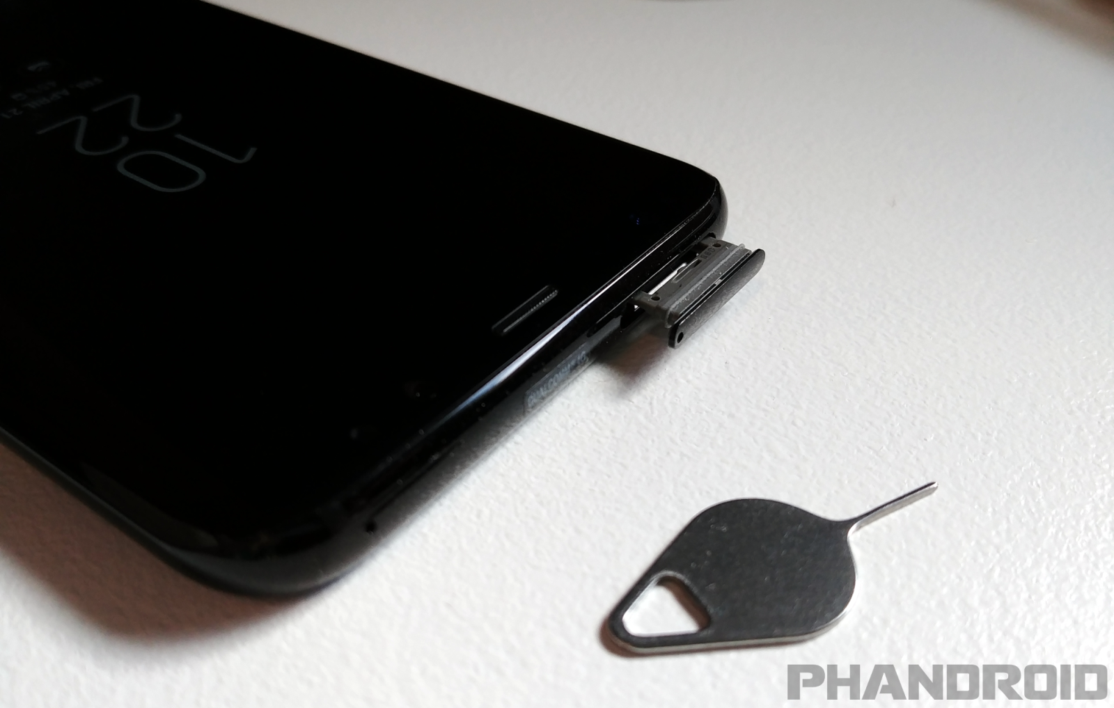 6 đặc trưng nào khiến Galaxy S8 vượt mặt iPhone 7?