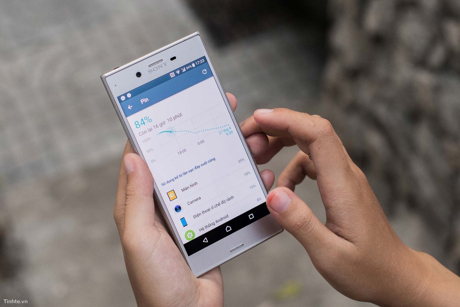 Cảm nhận về Xperia XZs: Quen mà lạ, camera siêu tốt Cảm nhận về Xperia XZs: Quen mà lạ, camera siêu tốt