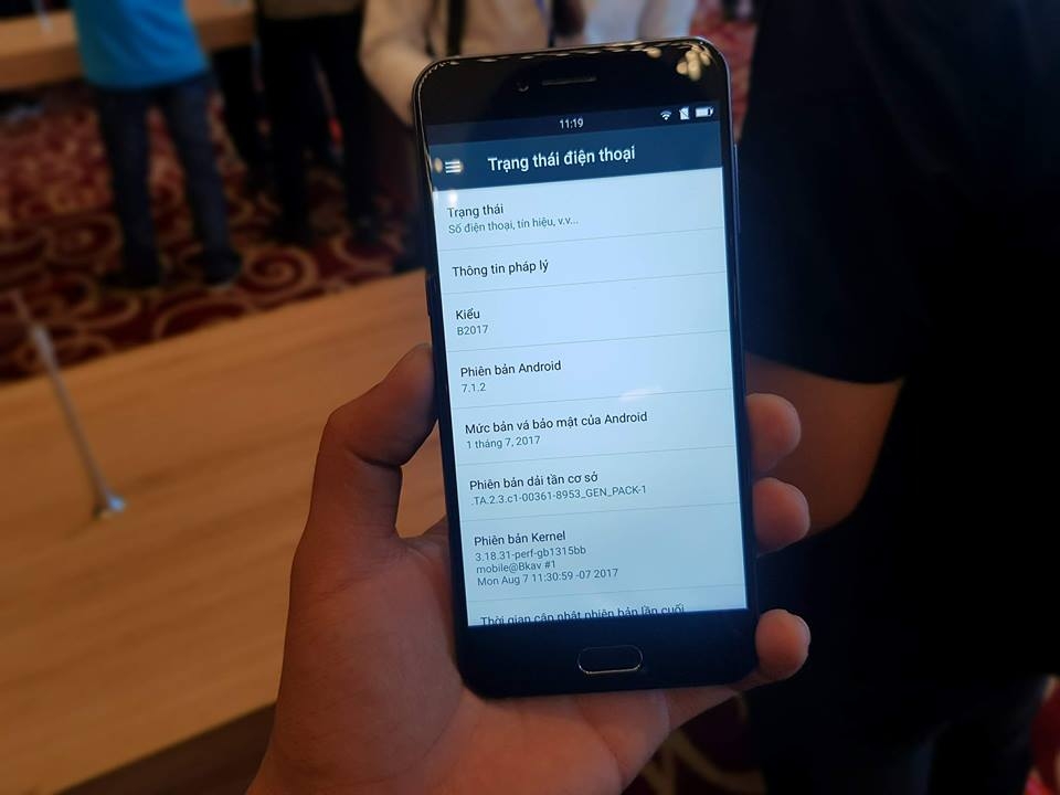 Trên tay ảnh thực tế của BPhone 2017 cực nóng hổi