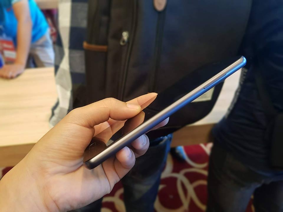 Trên tay ảnh thực tế của BPhone 2017 cực nóng hổi