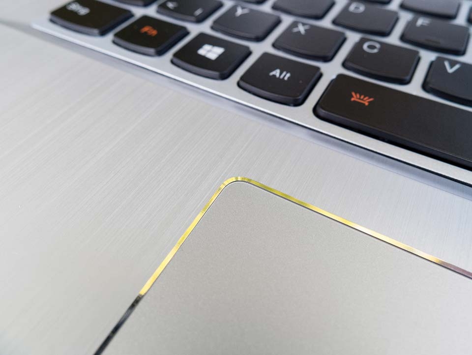 Đánh giá Lenovo Z5170: Chiếc laptop ngon mà rẻ Đánh giá Lenovo Z5170: Chiếc laptop ngon mà rẻ
