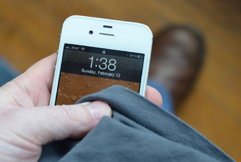 Vệ sinh bên ngoài cho iPhone Vệ sinh bên ngoài cho iPhone