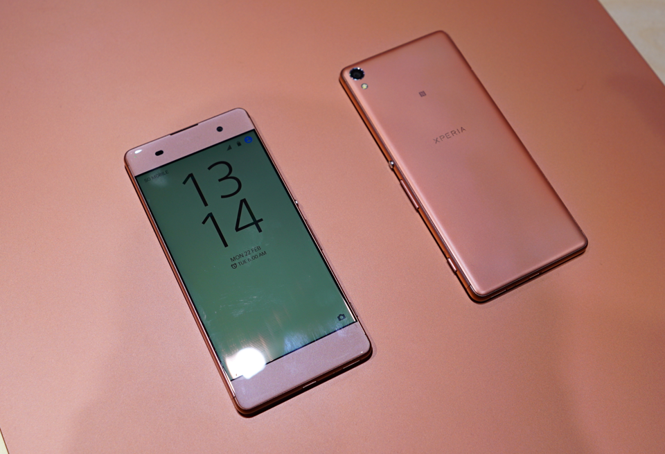 Top 4 smartphone màu hồng quý phái đang được bán tại Việt Nam