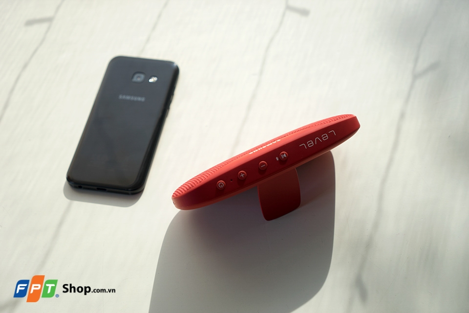 Trên tay Galaxy A3 2017 (Ảnh 9)