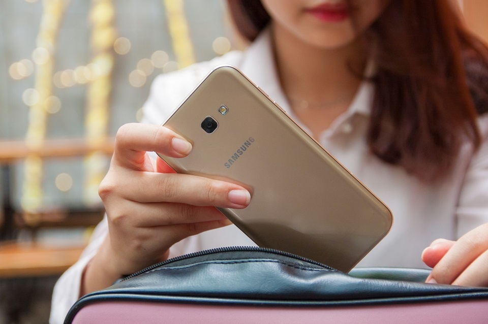 Bộ ảnh Samsung Galaxy A7 2017 (Ảnh 4)