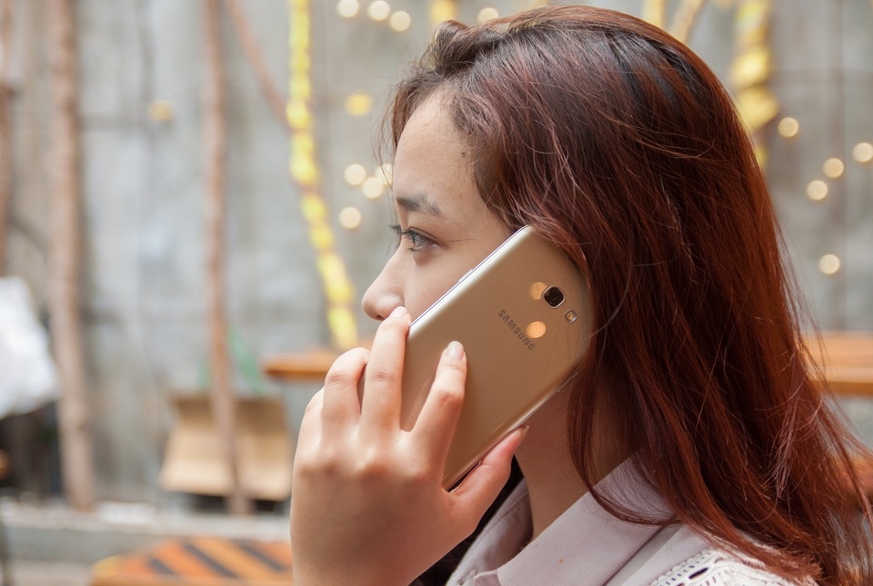 Bộ ảnh Samsung Galaxy A7 2017 (Ảnh 5)