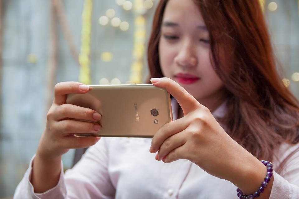 Bộ ảnh Samsung Galaxy A7 2017 (Ảnh 3)