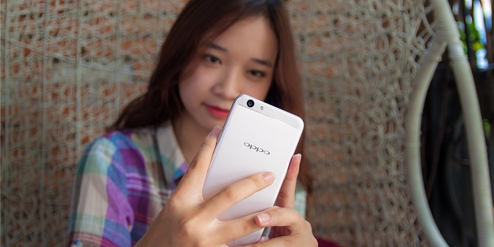 Smartphone trung cấp đang ngày càng tốt hơn (Ảnh 4) Smartphone trung cấp đang ngày càng tốt hơn (Ảnh 4)