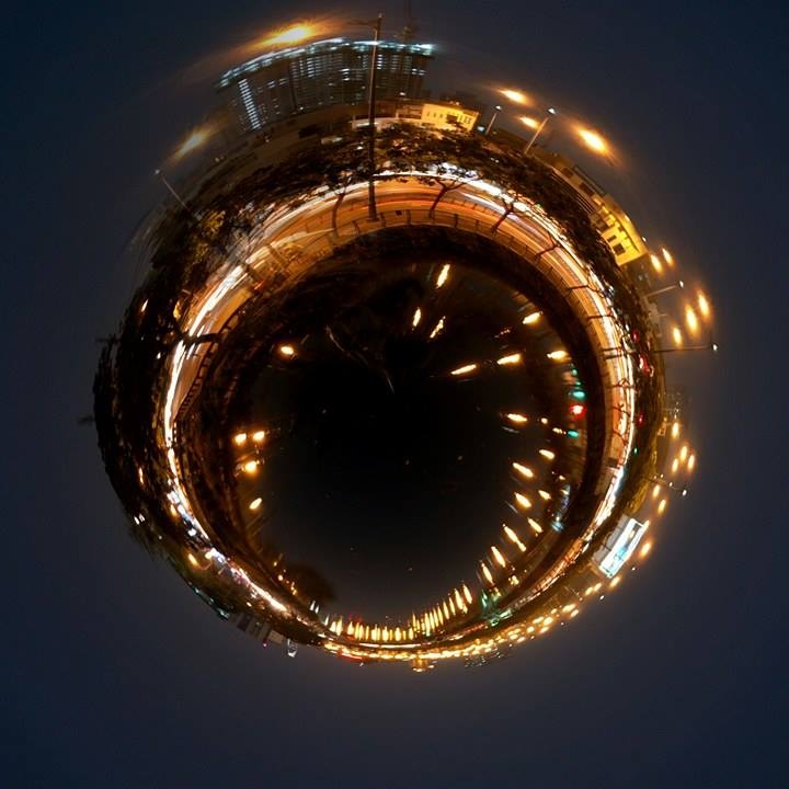 Hướng dẫn tạo ảnh hiệu ứng tiểu hành tinh (Ảnh mẫu 2)