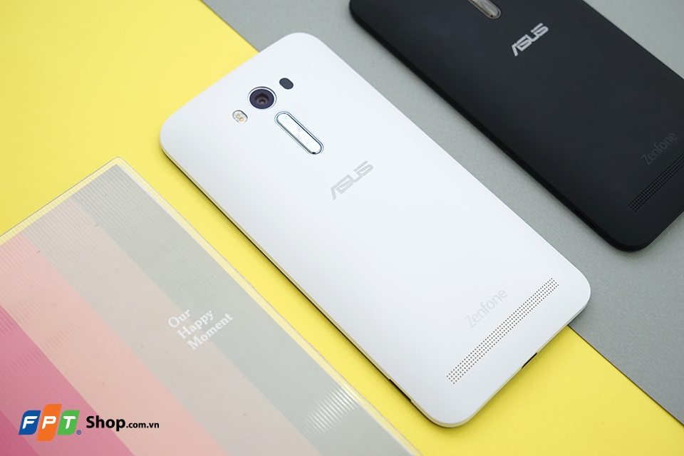 Top 3 smartphone đáng lựa chọn tầm giá 3 triệu: Zenfone 2 Laser