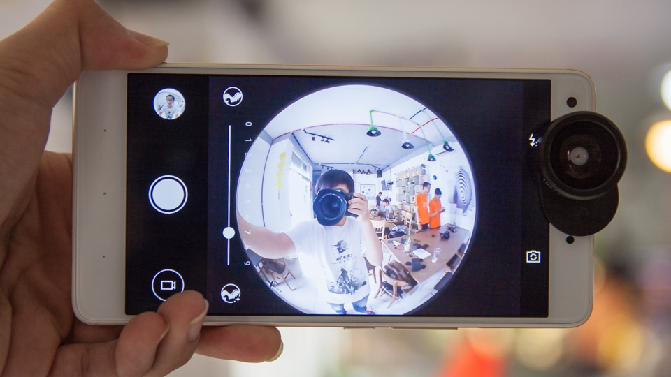 Mặt trước Infinix Zero 4