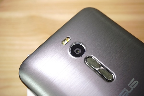 Đánh giá Asus Zenfone 2 - 3