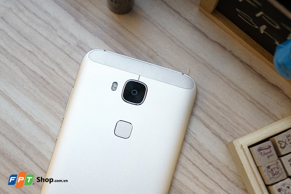 Meizu MX6 vs Huawei G7 Plus 16